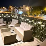 New Lomas De * دينايا