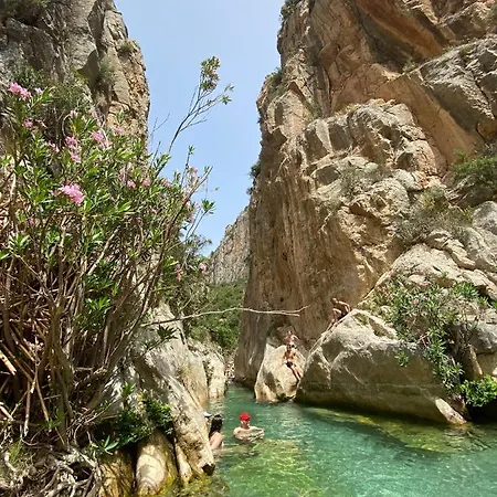 New Lomas De Apartman